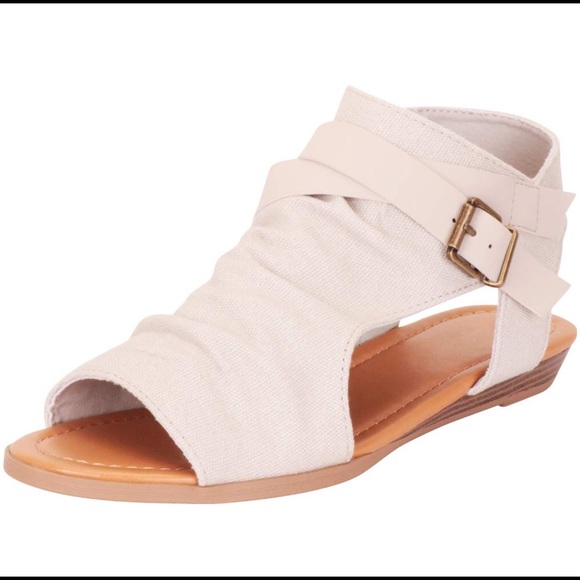 Sandals - Picture 3 of 3